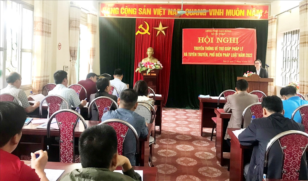 Toàn cảnh Hội nghị tại UBND xã Sơn Lộ