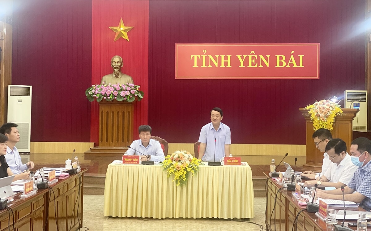 Bộ trưởng, Chủ nhiệm Ủy ban Dân tộc Hầu A Lềnh mong muốn tỉnh Yên Bái triển khai quyết liệt để các Chương trình MTQG phát huy hiệu quả trong thực tiễn, mang lại lợi ích cho Nhân dân