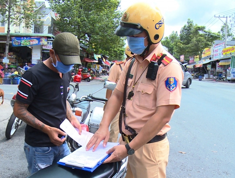 Mở đợt cao điểm bảo đảm trật tự, an toàn giao thông dịp lễ và Tết Nguyên đán Quý Mão 2023. (Ảnh minh họa)