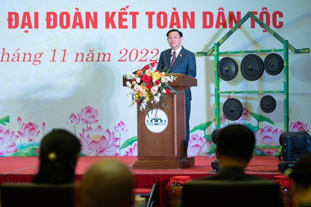 Chủ tịch Quốc hội Vương Đình Huệ phát biểu tại cuộc gặp- Ảnh: quochoi.vn