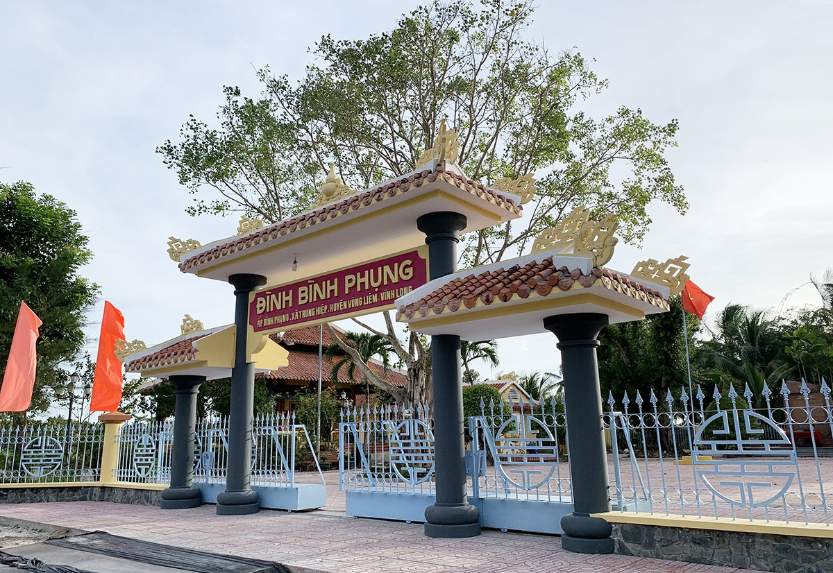 Di tích Quốc gia đình Bình Phụng