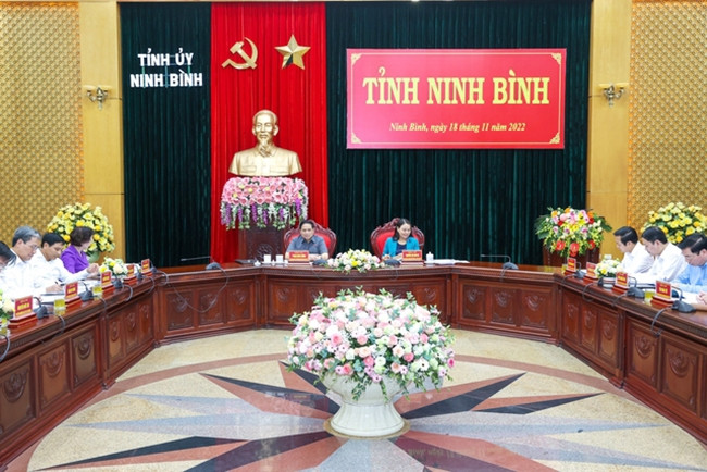 Thủ tướng đánh giá cao kết quả mà Ninh Bình đạt được thời gian qua. (Ảnh: VGP/Nhật Bắc)