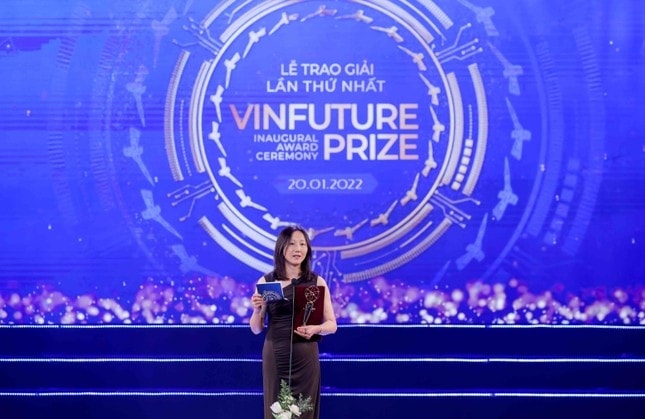 GS Zhenan Bao – Chủ nhân Giải đặc biệt dành cho Nhà khoa học nữ VinFuture mùa 1 GS Zhenan Bao – Chủ nhân Giải đặc biệt dành cho Nhà khoa học nữ VinFuture mùa 1