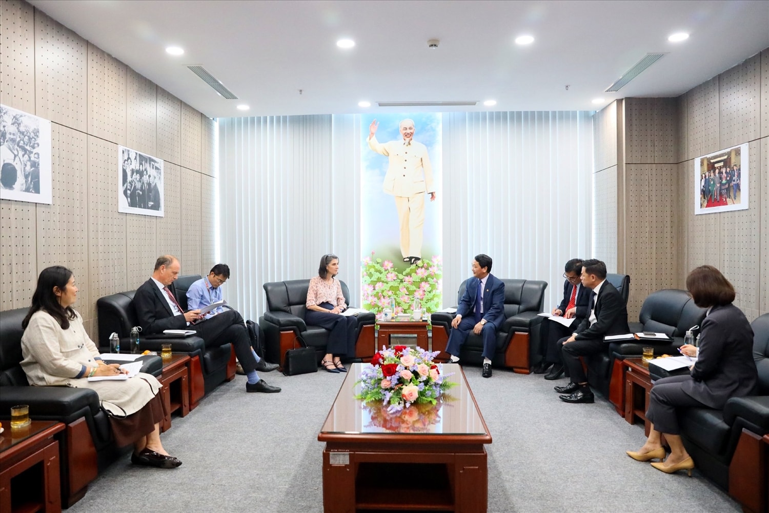 Toàn cảnh buổi tiếp
