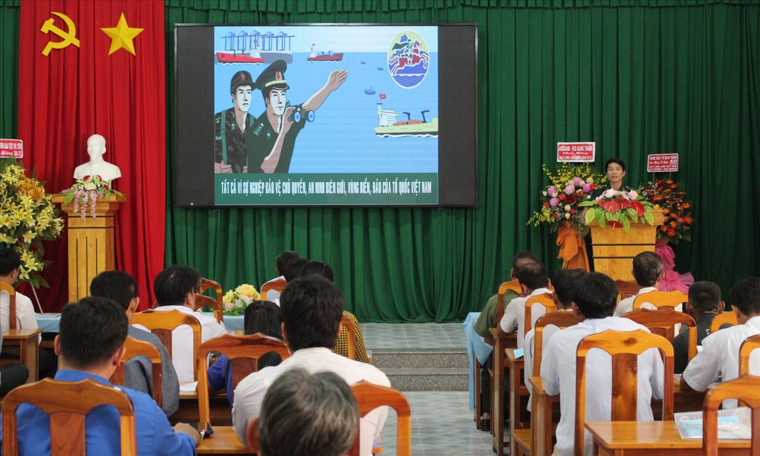 Hội nghị tuyên truyền, phổ biến giáo dục pháp luật cho đồng bào vùng DTTS khu vực biên giới Hà Tiên. Hội nghị tuyên truyền, phổ biến giáo dục pháp luật cho đồng bào vùng DTTS khu vực biên giới Hà Tiên.