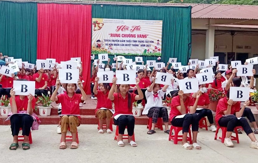 Cuộc thi “Rung chuông vàng” thuộc Đề án “Giảm thiểu tình trạng tảo hôn và HNCHT trong vùng đồng bào DTTS giai đoạn 2015 - 2025” thu hút đông đảo học sinh vùng DTTS tỉnh Bắc Kạn tham gia