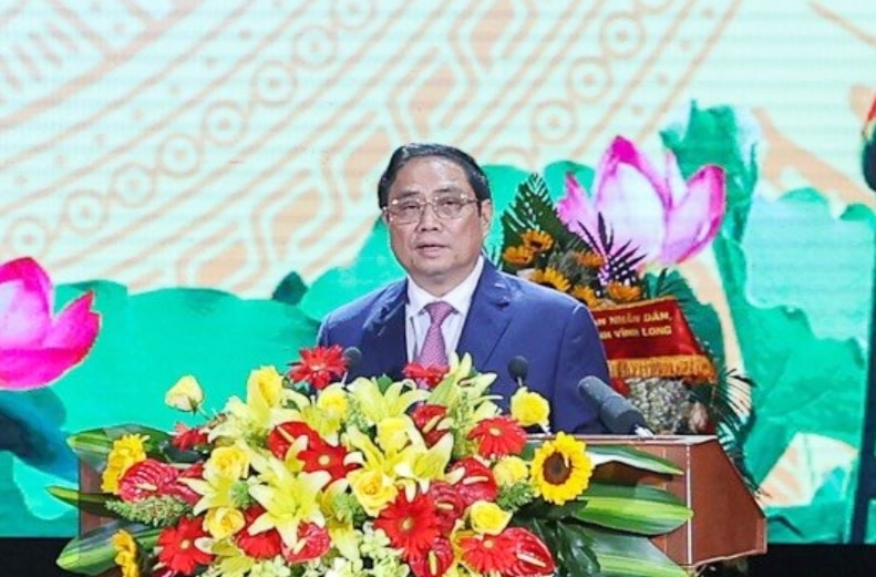 Thủ tướng Chính phủ Phạm Minh Chính: Trong giai đoạn cách mạng mới, toàn thể cán bộ, đảng viên và các tầng lớp Nhân dân, nhất là thế hệ trẻ, hãy ra sức học tập, noi gương đồng chí Võ Văn Kiệt và các vị cách mạng tiền bối Thủ tướng Chính phủ Phạm Minh Chính: Trong giai đoạn cách mạng mới, toàn thể cán bộ, đảng viên và các tầng lớp Nhân dân, nhất là thế hệ trẻ, hãy ra sức học tập, noi gương đồng chí Võ Văn Kiệt và các vị cách mạng tiền bối