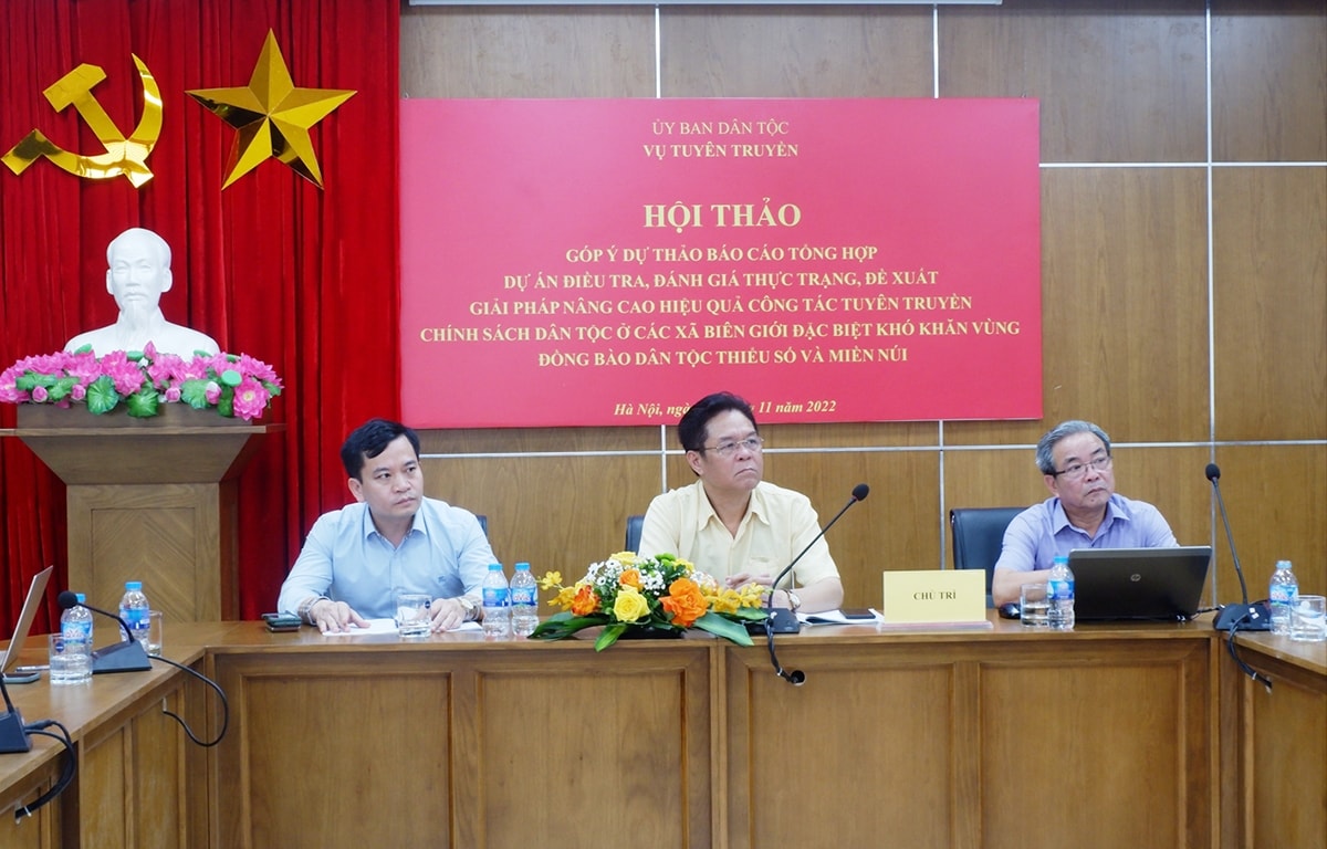 Các đồng chí chủ trì Hội thảo