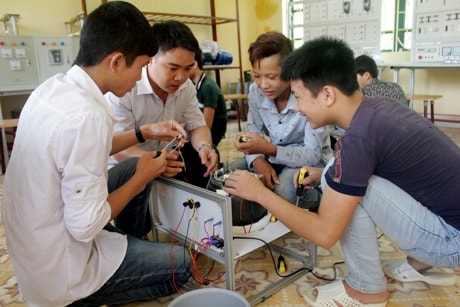 Nghệ An phấn đấu năm học 2022-2023 tuyển sinh đào tạo cho 66.300 người.