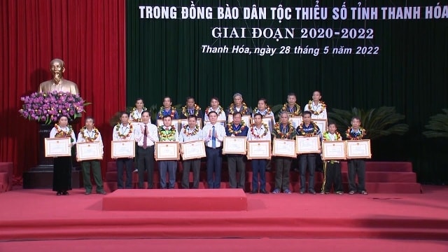 Trong những năm qua, đội ngũ Người có uy tín tại vùng núi xứ Thanh đã thể hiện rõ vai trò, trách nhiệm của mình đối với xã hội và cộng đồng   
