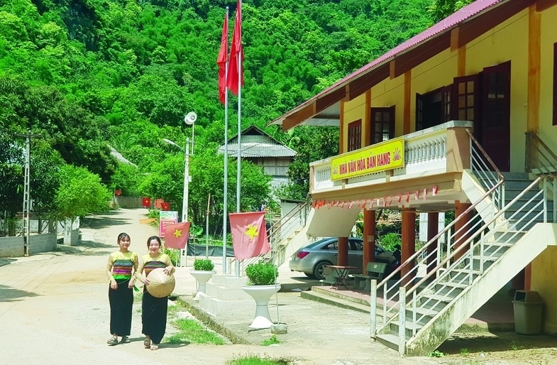 Người có uy tín trong đồng bào DTTS đã có những đóng góp quan trọng trong xây dựng nông thôn mới ở các thôn, bản vùng núi xứ Thanh