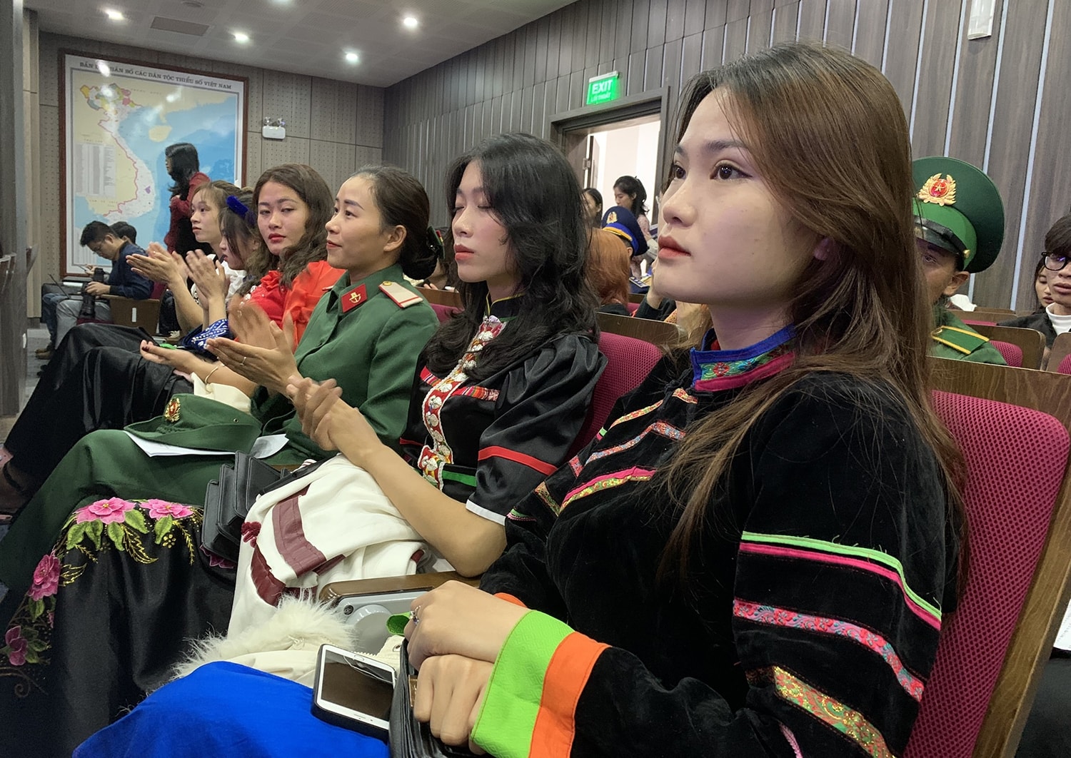 Bộ trưởng, Chủ nhiệm UBDT Hầu A Lềnh gặp mặt Đoàn học sinh, sinh viên, thanh niên DTTS xuất sắc, tiêu biểu năm 2022 11