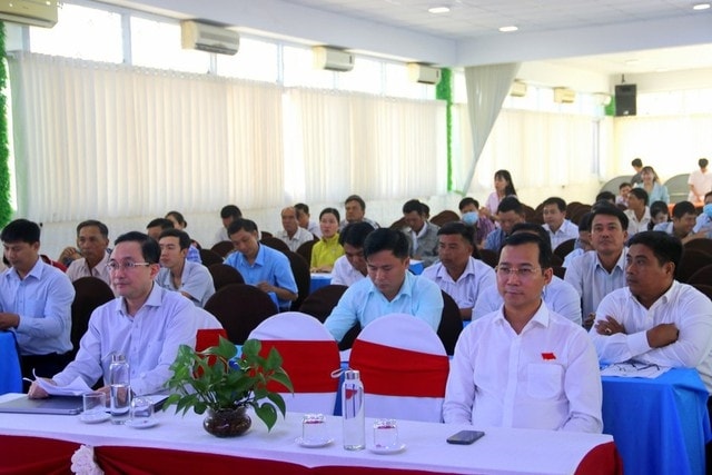 Các đại biểu tham dự Hội nghị Các đại biểu tham dự Hội nghị