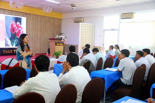 (CĐ Bo Tu Pháp- Hoàng THanh): Hơn 100 đại biểu được tập huấn ký năng PBGDPL 1