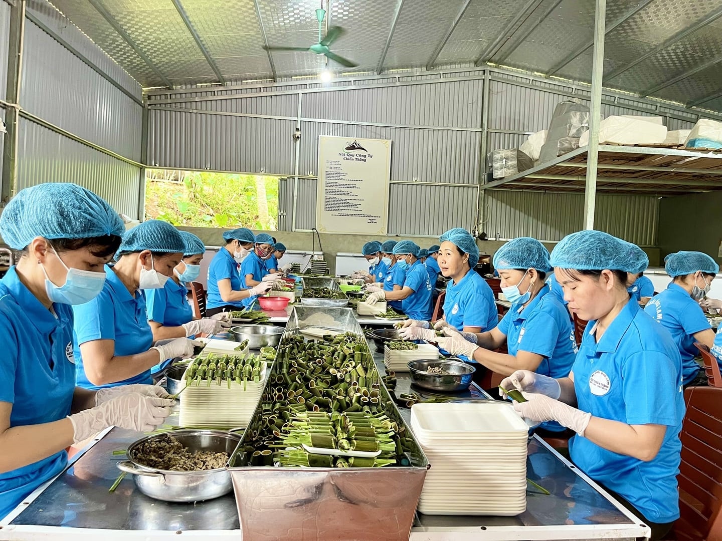 Mô hình khởi nghiệp của anh Nguyễn Văn Thắng, xóm 18, xã Kim Phú (TP Tuyên Quang)   tạo việc làm ổn định cho nhiều lao động địa phương.