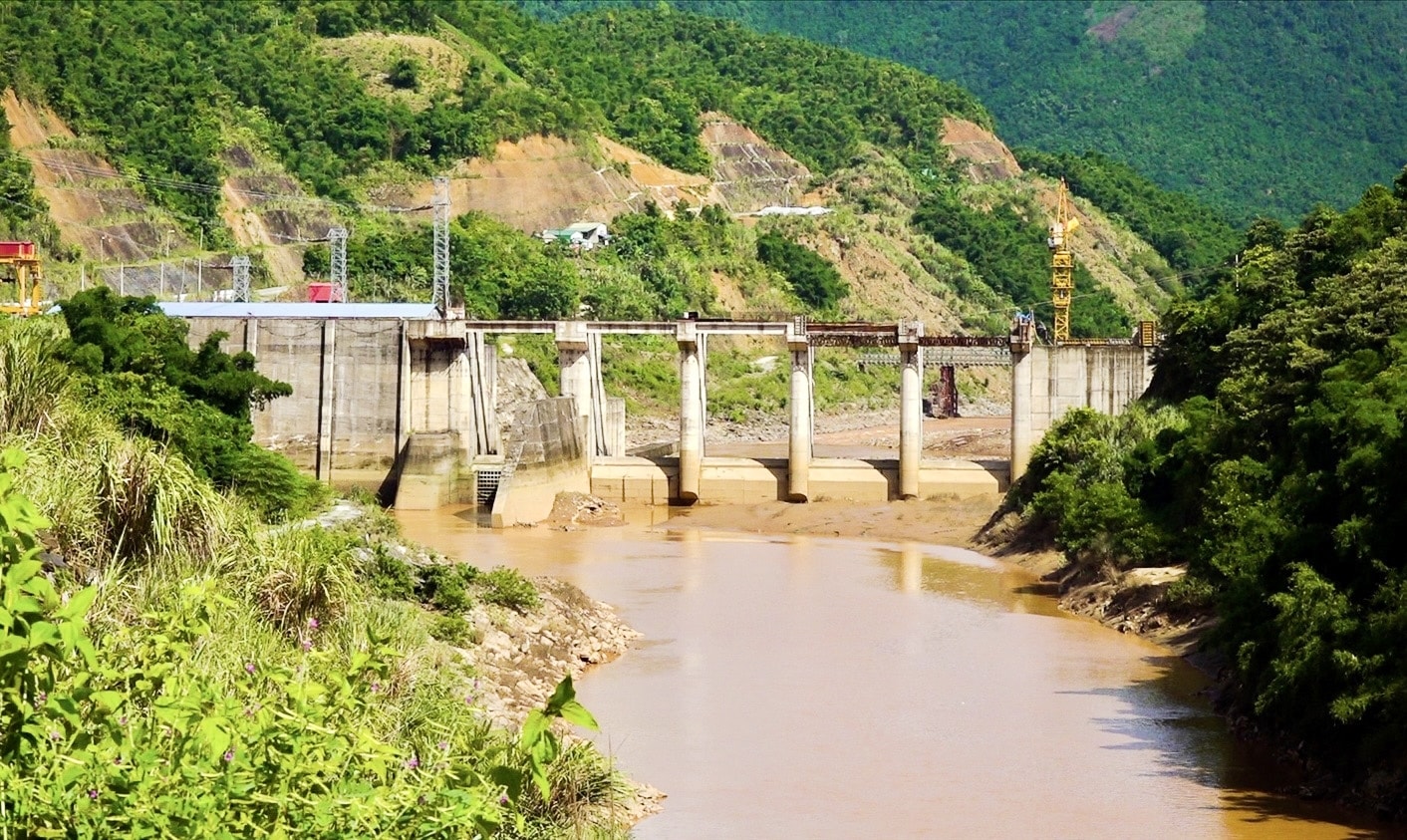 Trong quyết định thanh tra tại tỉnh Thanh Hóa của Thanh tra Chính phủ có dự án Thủy điện Hồi Xuân sau hơn 10 năm xây dựng dang dở, nhiều hạng mục xây dựng tại Dự án bắt đầu xuống cấp Trong quyết định thanh tra tại tỉnh Thanh Hóa của Thanh tra Chính phủ có dự án Thủy điện Hồi Xuân sau hơn 10 năm xây dựng dang dở, nhiều hạng mục xây dựng tại Dự án bắt đầu xuống cấp