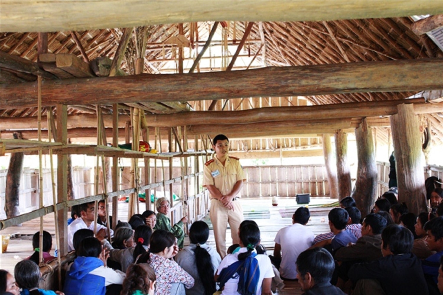 (CĐ Hoàng Thanh): Quảng Ngãi: Đẩy mạnh phổ biến giáo dục pháp luật cho đồng bào DTTS