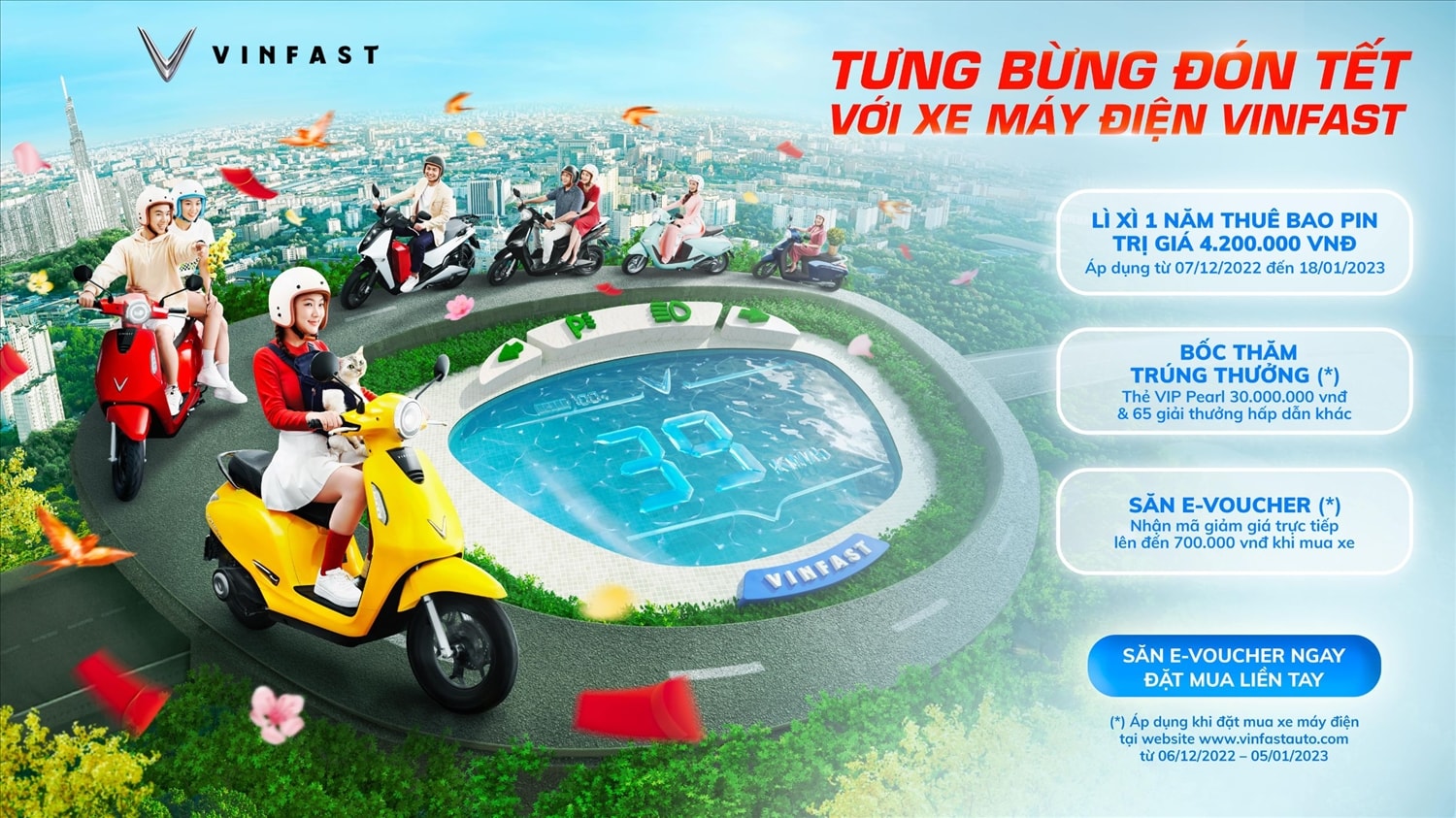 (CĐ) VinFast “lì xì” mạnh tay cho khách hàng mua xe máy điện