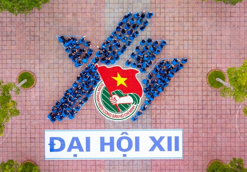 Tuổi trẻ Hà Tĩnh đồng diễn chào mừng Đại hội Đoàn toàn quốc lần thứ XII. Ảnh: HN. 