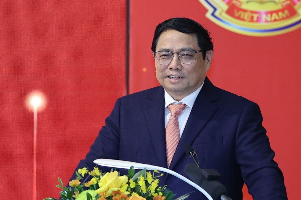 Thủ tướng yêu cầu tiến hành phủ sóng toàn diện, bao trùm tới mọi miền đất nước, nhất là vùng sâu, vùng xa, biên giới, hải đảo, vùng đồng bào dân tộc thiểu số để tất cả mọi người dân đều được hưởng dịch vụ viễn thông - Ảnh: VGP/Nhật Bắc Thủ tướng yêu cầu tiến hành phủ sóng toàn diện, bao trùm tới mọi miền đất nước, nhất là vùng sâu, vùng xa, biên giới, hải đảo, vùng đồng bào dân tộc thiểu số để tất cả mọi người dân đều được hưởng dịch vụ viễn thông - Ảnh: VGP/Nhật Bắc