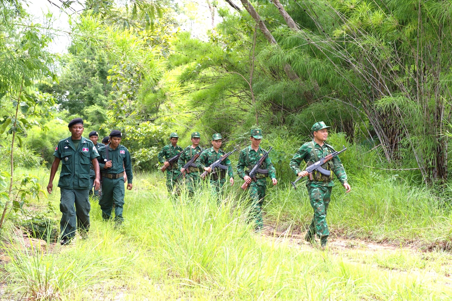 Bộ đội Biên phòng Đắk Lắk làm tốt công tác đối ngoại, góp phần bảo vệ vững chắc chủ quyền, giữ gìn an ninh biên giới (Chuyên đề thông tin đối ngoại với Sở TTTT Đắk Lắk) 1
