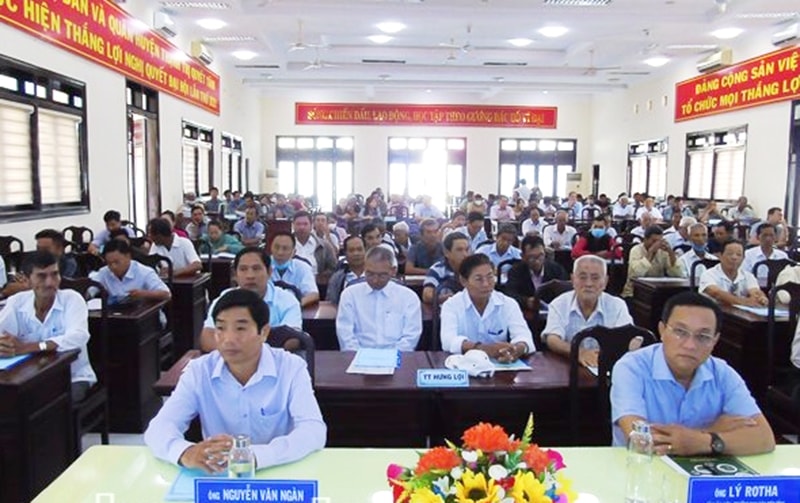 Các đại biểu dự Hội nghị