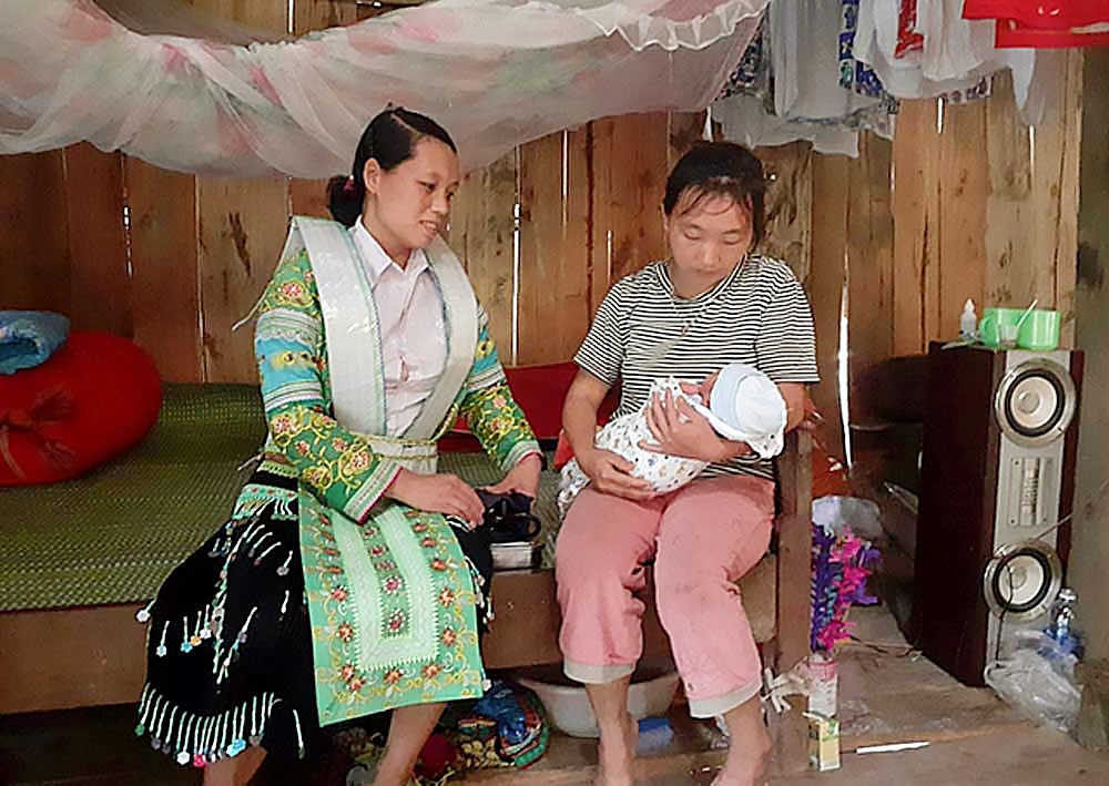 (Chuyên đề Thông tin đối ngoại) Thúc đẩy quyền của phụ nữ DTTS trong tiến trình hội nhập: Tiếp cận đầy đủ cơ hội phát triển (Bài 2) 1