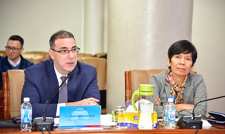 Ông Francois Painchaud, Trưởng Đại diện Quỹ tiền tệ Quốc tế IMF tại Việt Nam và Lào phát biểu tại Hội thảo “Triển vọng kinh tế thế giới và tác động đến Việt Nam năm 2023” do VietinBank tổ chức ngày 13/12/2022.