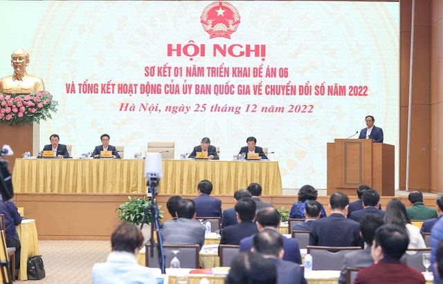 Thủ tướng chủ trì Hội nghị của Ủy ban Quốc gia về chuyển đổi số - Ảnh 2. Thủ tướng chủ trì Hội nghị của Ủy ban Quốc gia về chuyển đổi số - Ảnh 2.