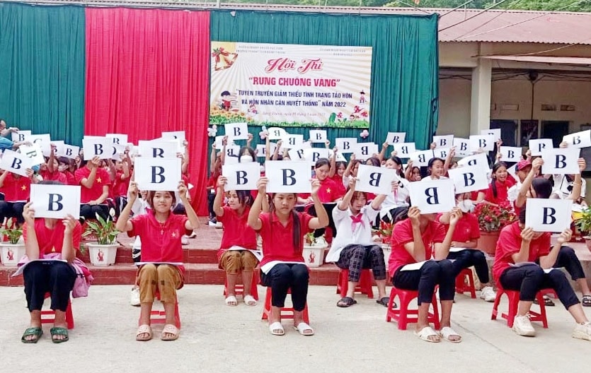 Cuộc thi “Rung chuông vàng” thuộc Đề án “Giảm thiểu tình trạng tảo hôn và HNCHT trong vùng đồng bào DTTS giai đoạn 2015 - 2025” thu hút đông đảo học sinh vùng DTTS tỉnh Bắc Kạn tham gia Cuộc thi “Rung chuông vàng” thuộc Đề án “Giảm thiểu tình trạng tảo hôn và HNCHT trong vùng đồng bào DTTS giai đoạn 2015 - 2025” thu hút đông đảo học sinh vùng DTTS tỉnh Bắc Kạn tham gia