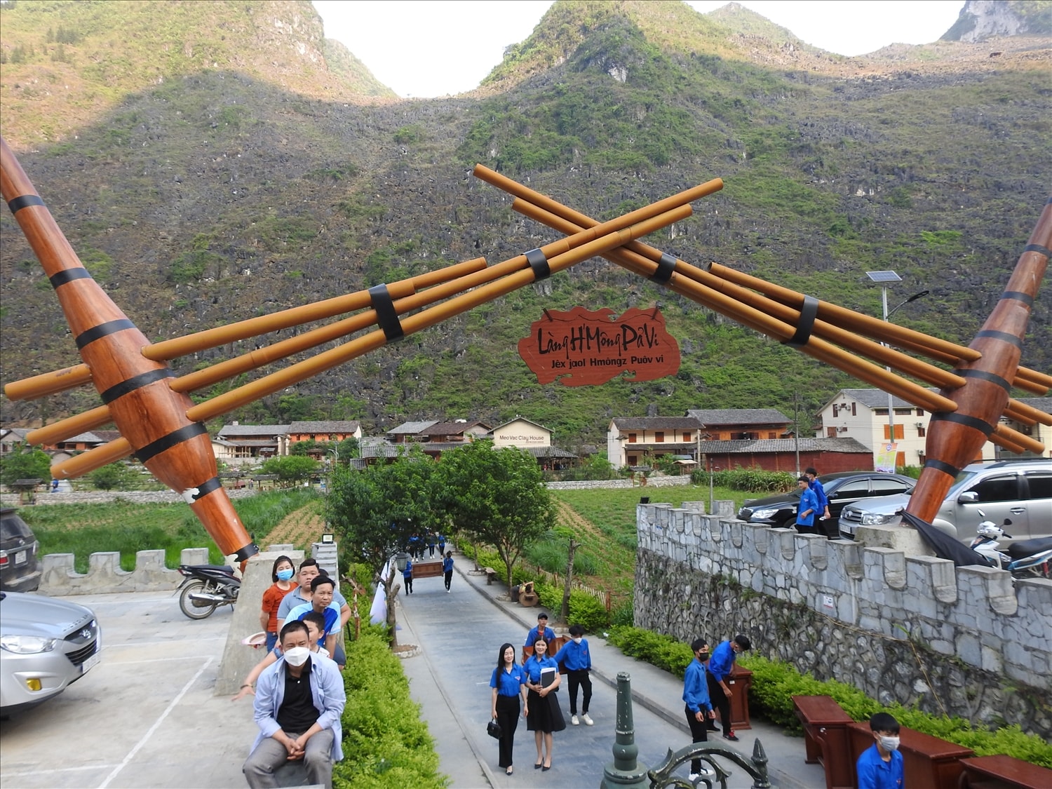 Một góc Làng văn hóa du lịch cộng đồng dân tộc Mông, xã Pả Vi (Mèo Vạc) Một góc Làng văn hóa du lịch cộng đồng dân tộc Mông, xã Pả Vi (Mèo Vạc)