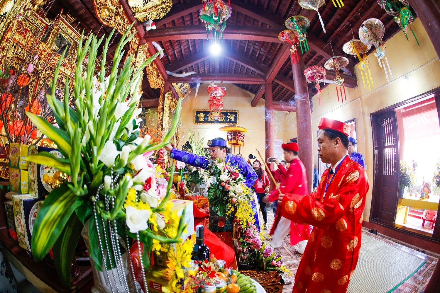 Nghi thức dâng hương