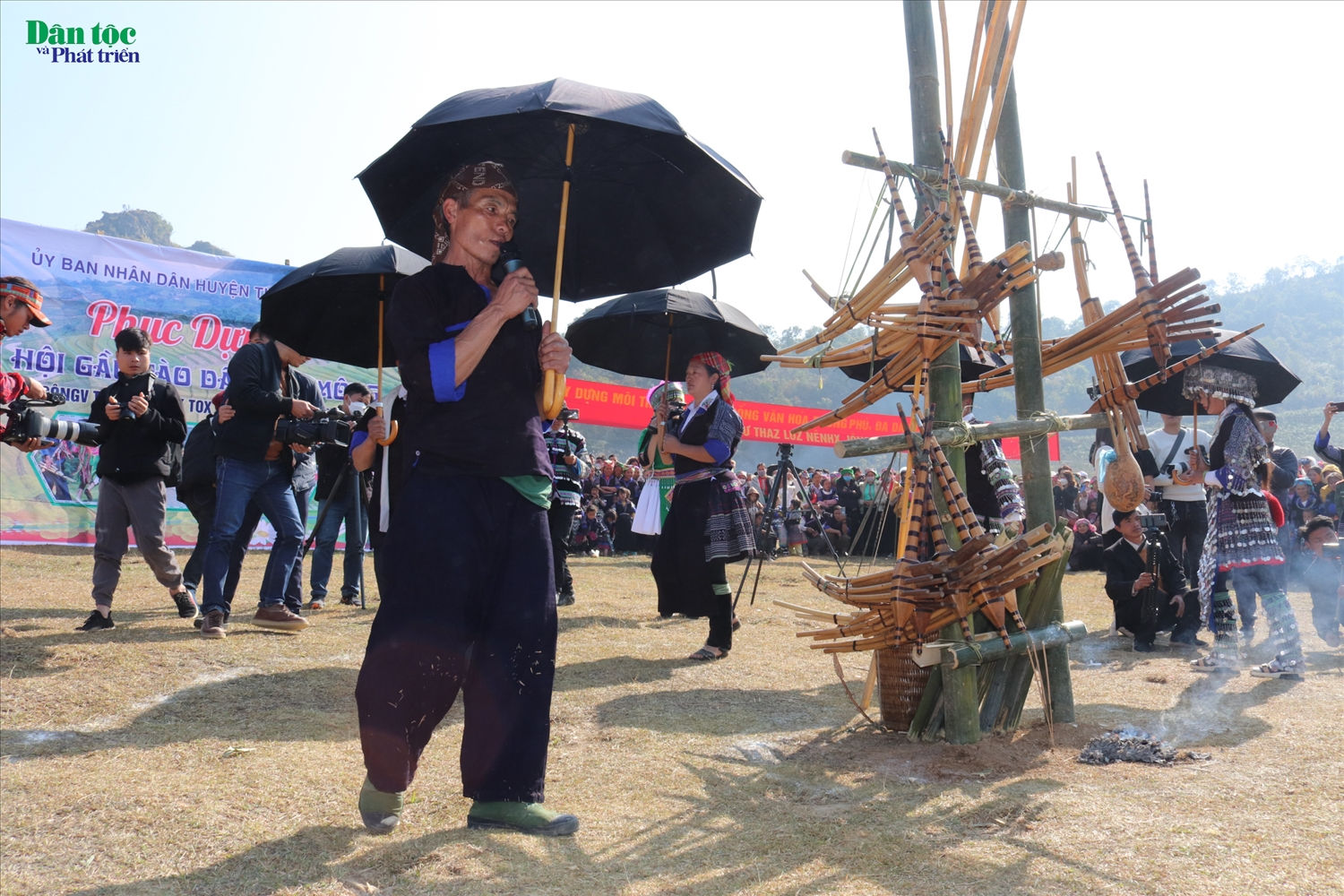 Than Uyên phục dựng lễ hội “Gầu Tào”
