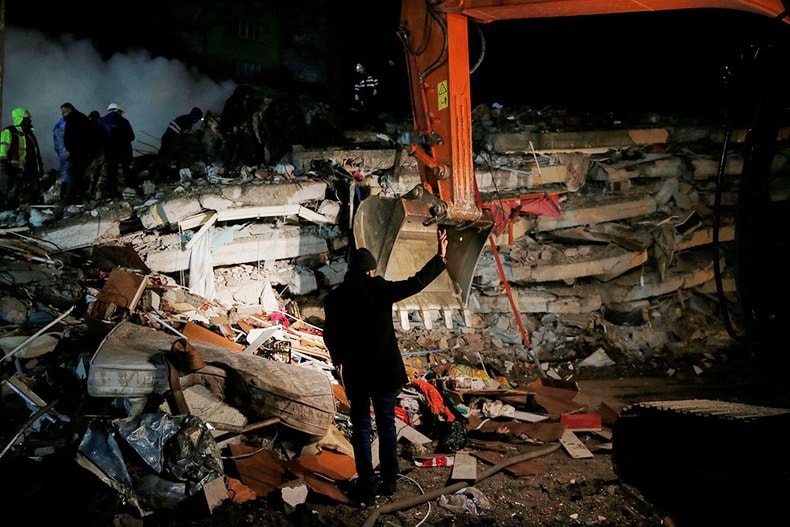 Trận động đất đã san phẳng hàng nghìn tòa nhà tại Thổ Nhĩ Kỳ. (Ảnh: Reuters) Trận động đất đã san phẳng hàng nghìn tòa nhà tại Thổ Nhĩ Kỳ. (Ảnh: Reuters)