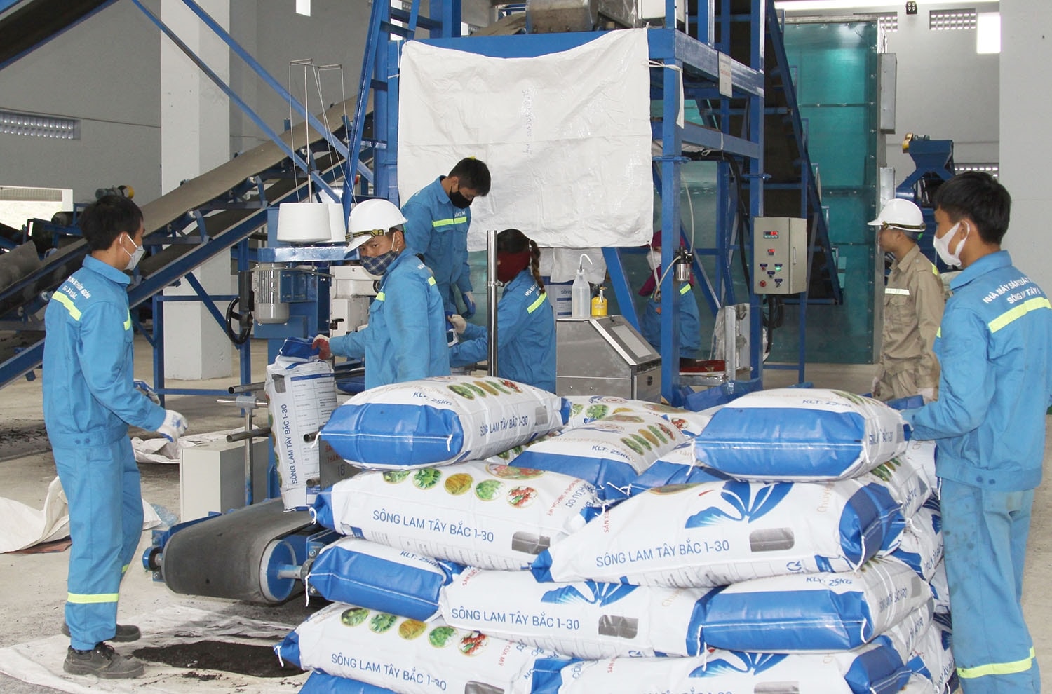 Dây chuyền sản xuất phân bón vô cơ, hữu cơ với công suất 90.000 tấn/năm