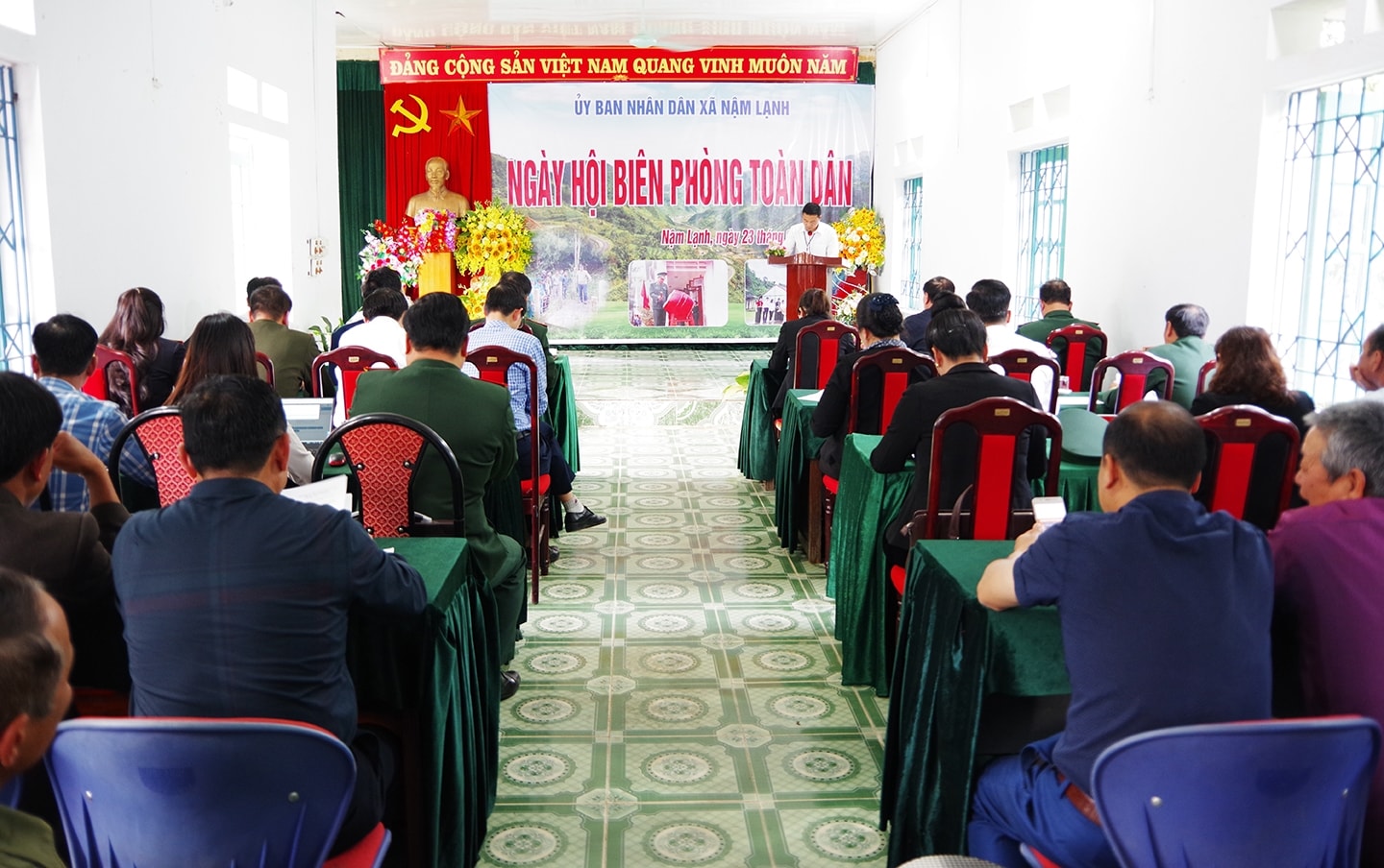 Quang cảnh Ngày hội