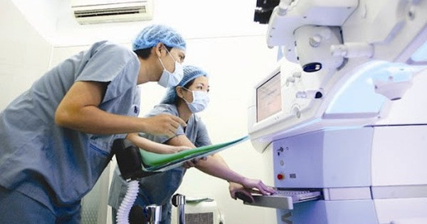 Thủ tướng chỉ đạo triển khai các giải pháp bảo đảm đủ thuốc, trang thiết bị y tế. Ảnh minh hoạ