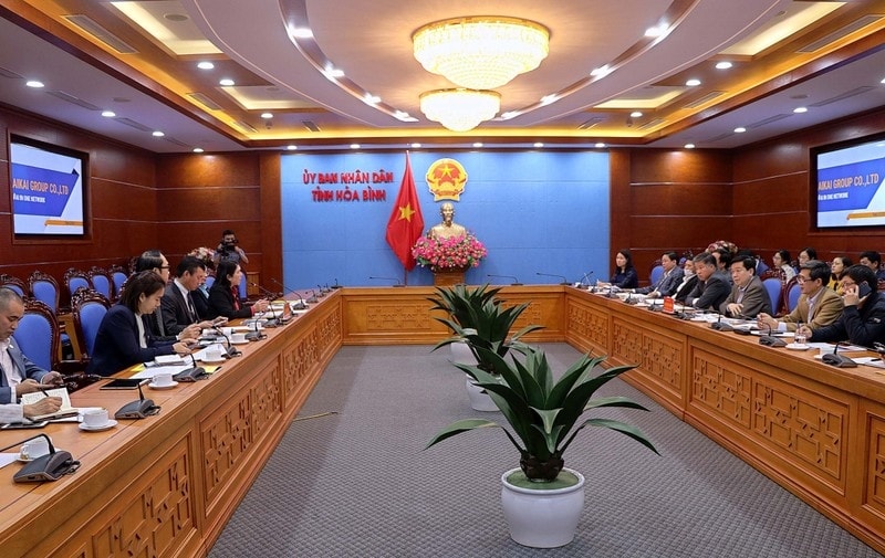Các đại biểu tại buổi làm việc