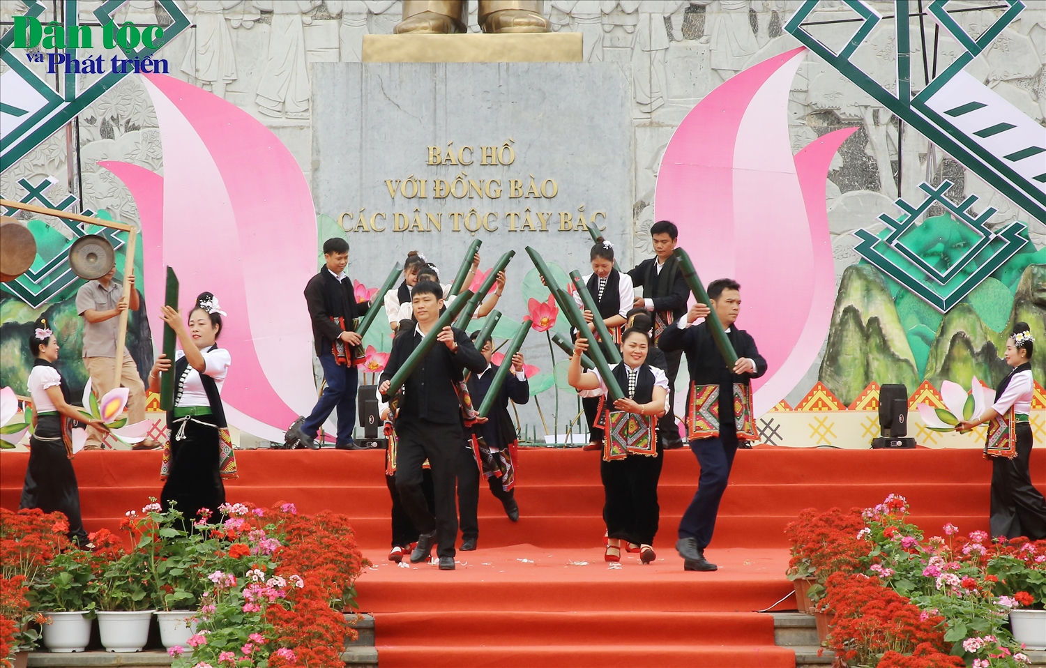 Đây là lễ hội thể hiện nét văn hóa tâm linh trong đời sống tinh thần của đồng bào các dân tộc Sơn La - Tây Bắc; thể hiện tấm lòng tôn kính tri ân của Nhân dân tưởng nhớ công lao to lớn của các vị Thần và cầu cho Quốc thái dân an, bản mường no ấm, quanh năm mưa thuận gió hòa, mùa màng bội thu và khơi dậy tình đoàn kết dân tộc, tình yêu quê hương đất nước.