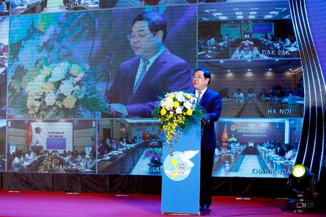 Nuôi dưỡng đam mê, khát vọng, sáng tạo, đổi mới, tạo ra các thương hiệu bản địa Việt Nam mang tầm quốc tế - Ảnh 6. Nuôi dưỡng đam mê, khát vọng, sáng tạo, đổi mới, tạo ra các thương hiệu bản địa Việt Nam mang tầm quốc tế - Ảnh 6.
