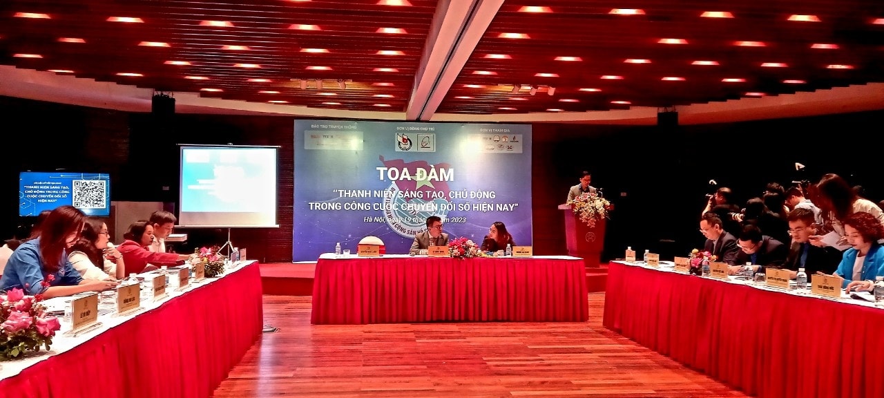 Toàn cảnh Toạ đàm