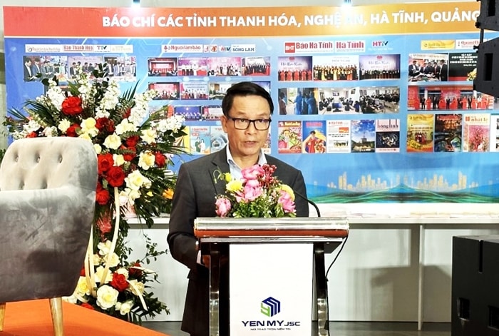 Ông Nguyễn Đức Lợi - Phó Chủ tịch Hội Nhà báo Việt Nam phát biểu khai mạc Tọa đàm Ông Nguyễn Đức Lợi - Phó Chủ tịch Hội Nhà báo Việt Nam phát biểu khai mạc Tọa đàm