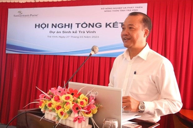 Phó Giám đốc Sở Nông nghiệp và Phát triển nông thôn tỉnh Trà Vinh Lê Văn Đông phát biểu tại Hội nghị. Ảnh: Thanh Hòa - TTXVN Phó Giám đốc Sở Nông nghiệp và Phát triển nông thôn tỉnh Trà Vinh Lê Văn Đông phát biểu tại Hội nghị. Ảnh: Thanh Hòa - TTXVN