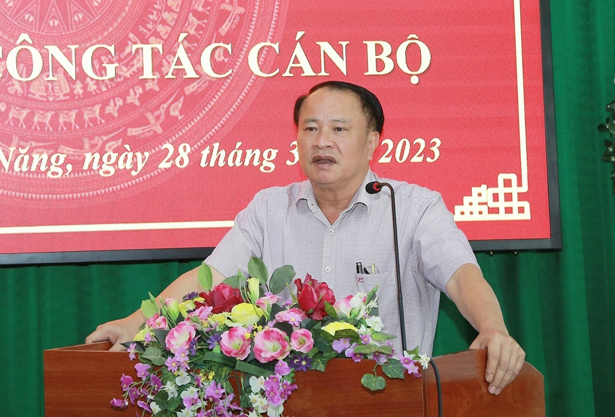 Ông Vũ Văn Mỹ - Chủ tịch UBND huyện Krông Năng phát biểu tại buổi lễ Ông Vũ Văn Mỹ - Chủ tịch UBND huyện Krông Năng phát biểu tại buổi lễ