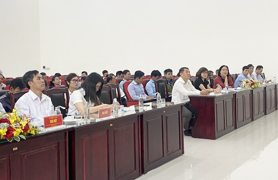 Các đại biểu tham dự Hội nghị Các đại biểu tham dự Hội nghị