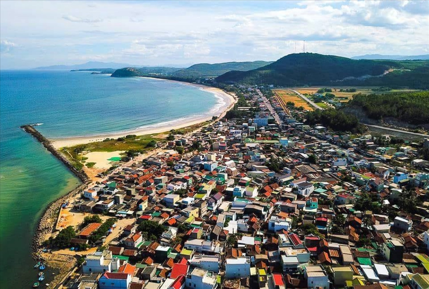 Một góc Sa Huỳnh nhìn từ trên cao.