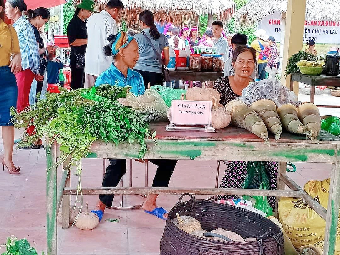 Mỗi gian hàng có những sản phẩm đặc trưng, độc đáo