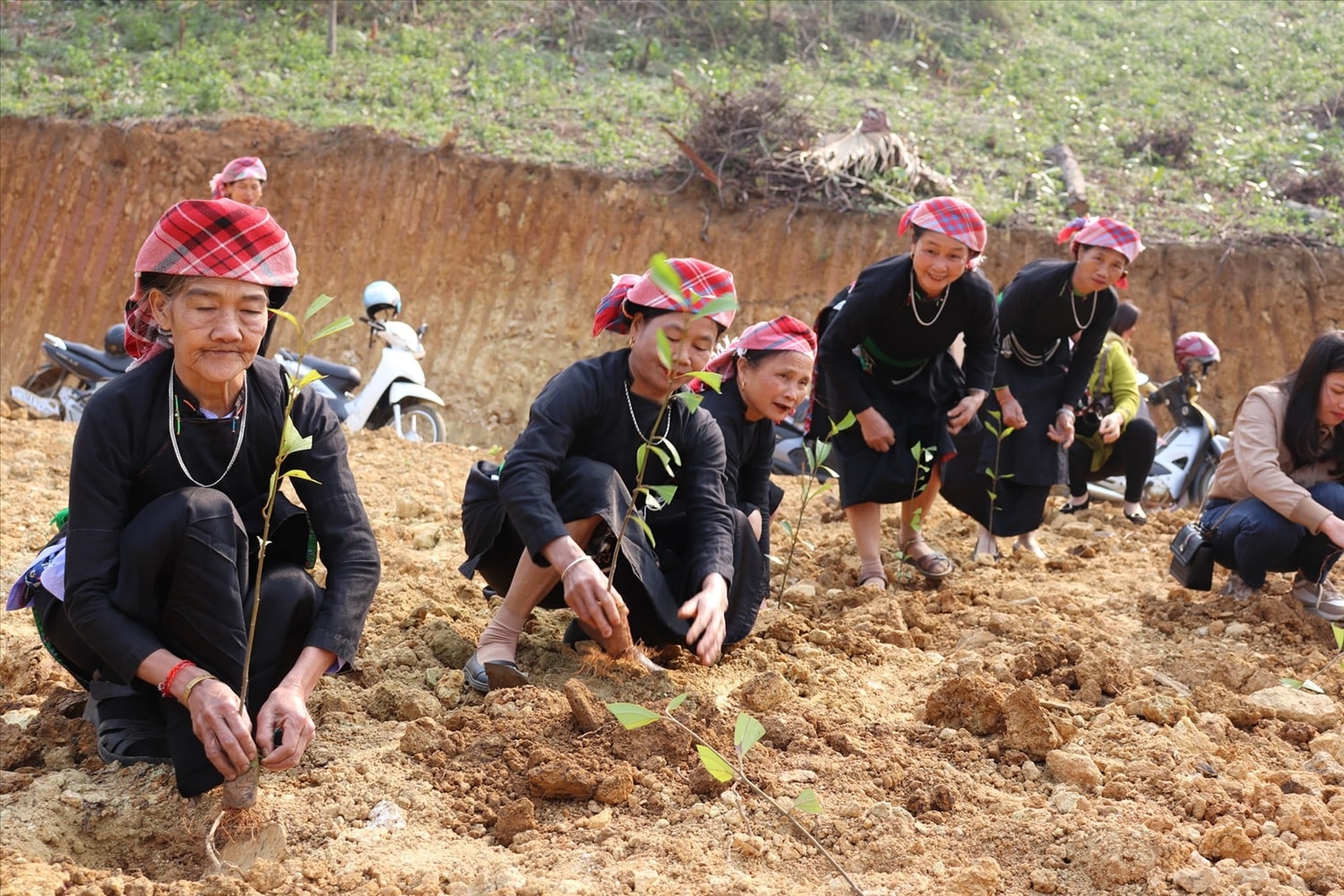 Đời sống đồng bào DTTS tỉnh Lào Cai ngày càng được nâng cao nhờ các chính sách giảm nghèo hiệu quả