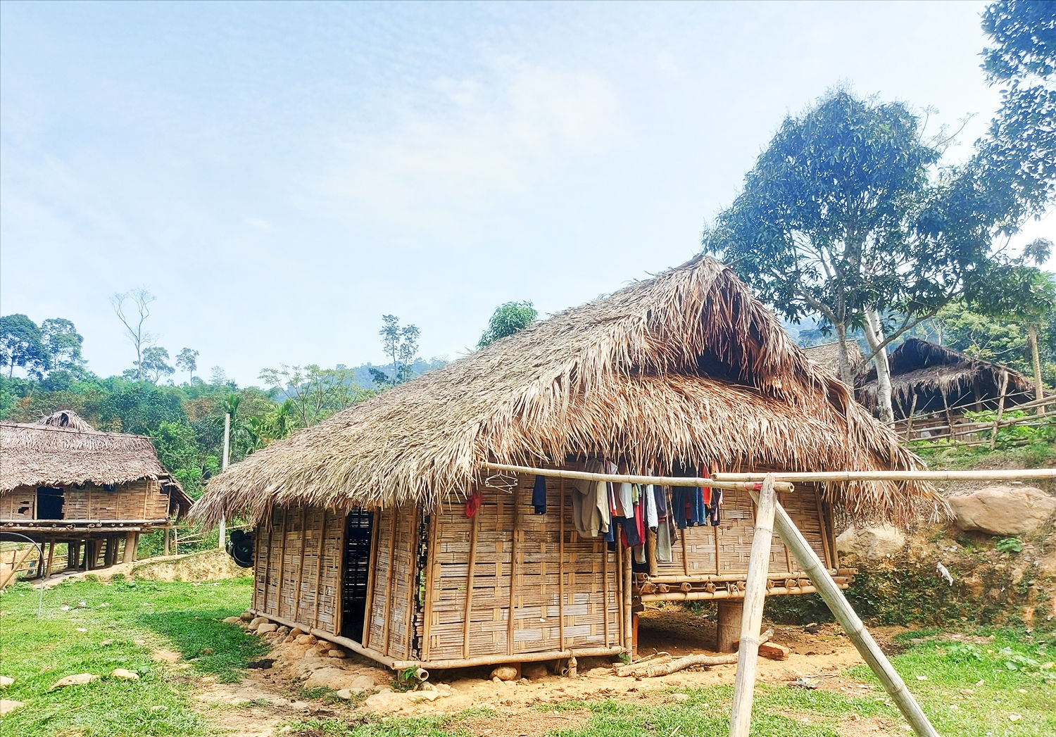 Cuộc sống của các gia đình người Đan Lai ở Khe Nóng bao giờ mới vơi bớt khó khăn