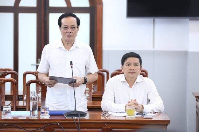 PGS.TS Lê Bá Trình, nguyên Phó Chủ tịch UBTW MTTQ Việt Nam phát biểu tại Hội thảo